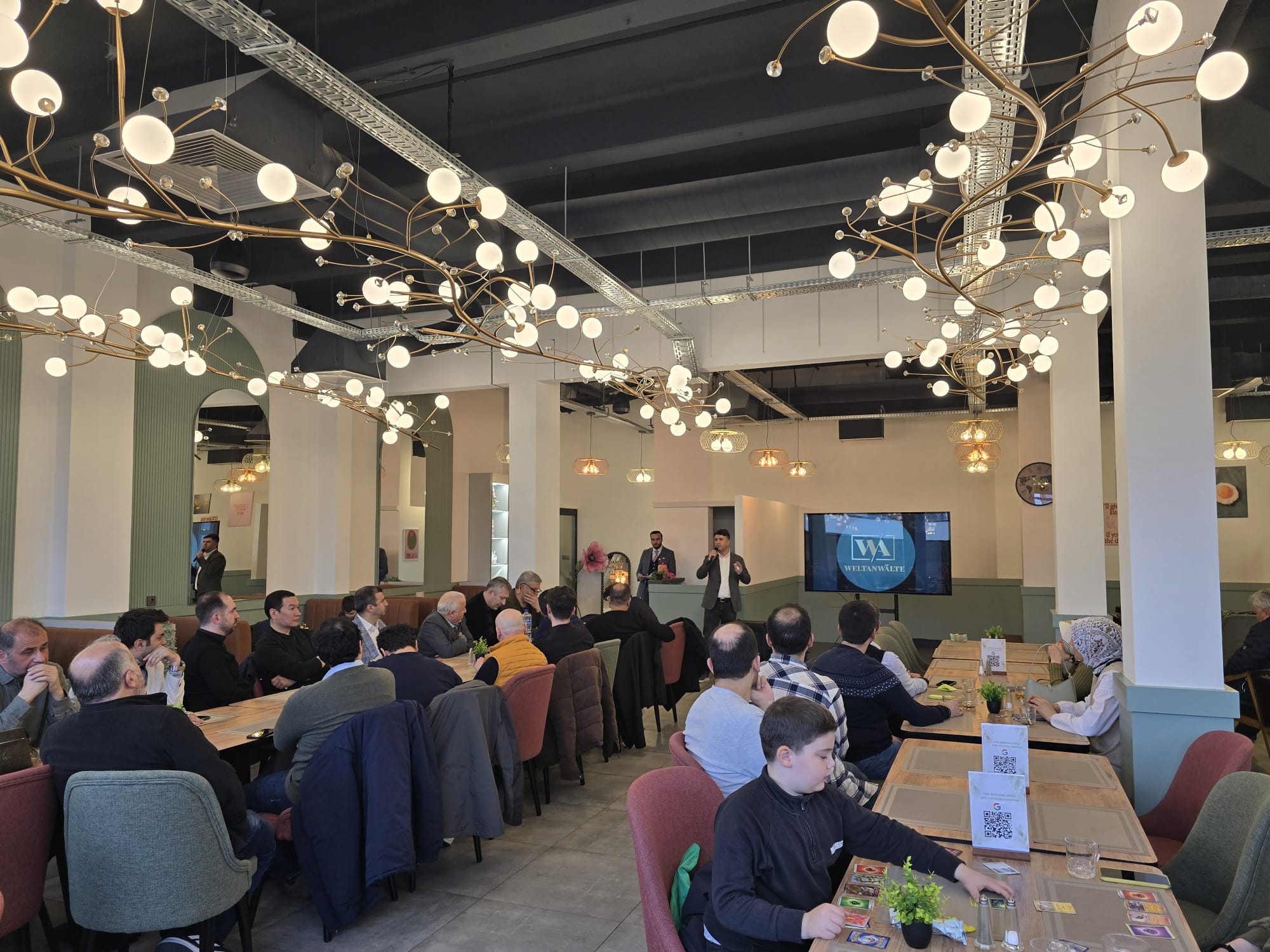 5 Nisan Avukatlar Günü’nde Berlin’de Bir Araya Geldik